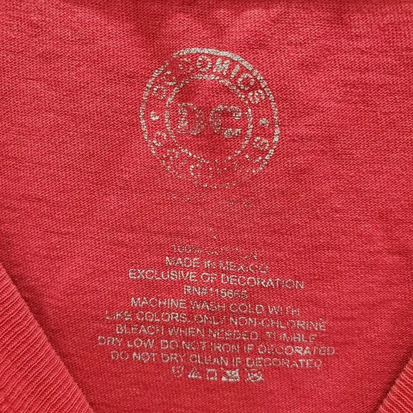 DC Comics The Flash Men's Y2K Red Heavy Distressed Vintage Short Sleeve Tee Sz L - Picture 5 of 6